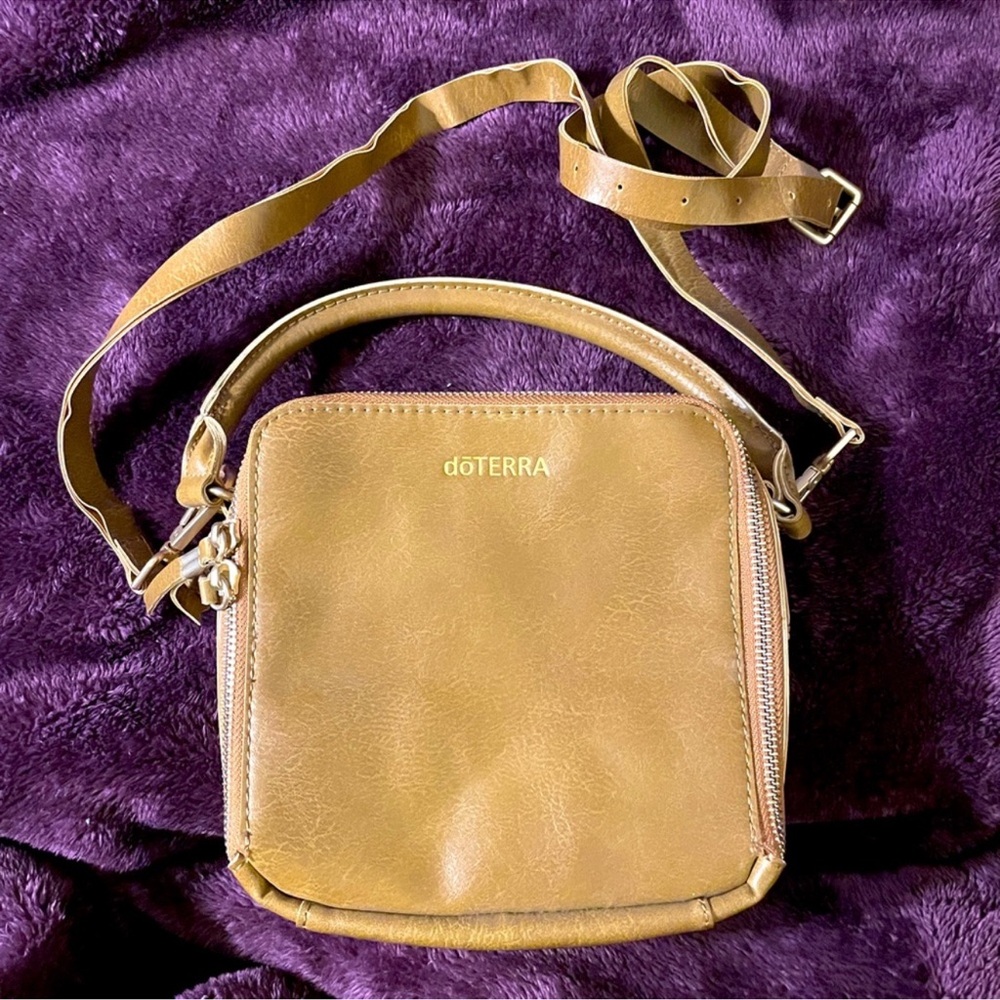 DoTerra Oil Carrier Crossbody Bag Purse